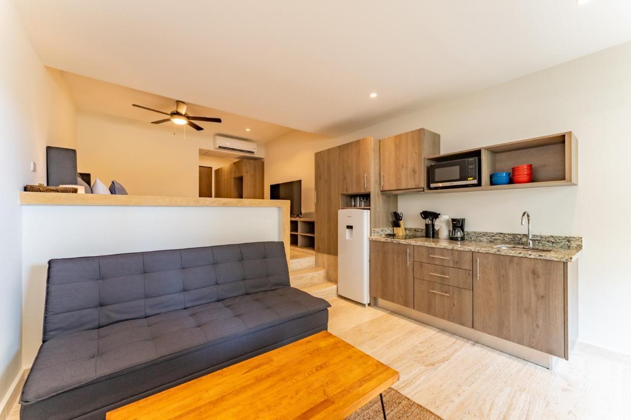 Syrena Adventure Apartment Плая дел Кармен Екстериор снимка