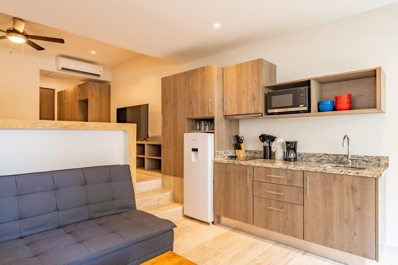 Syrena Adventure Apartment Плая дел Кармен Екстериор снимка