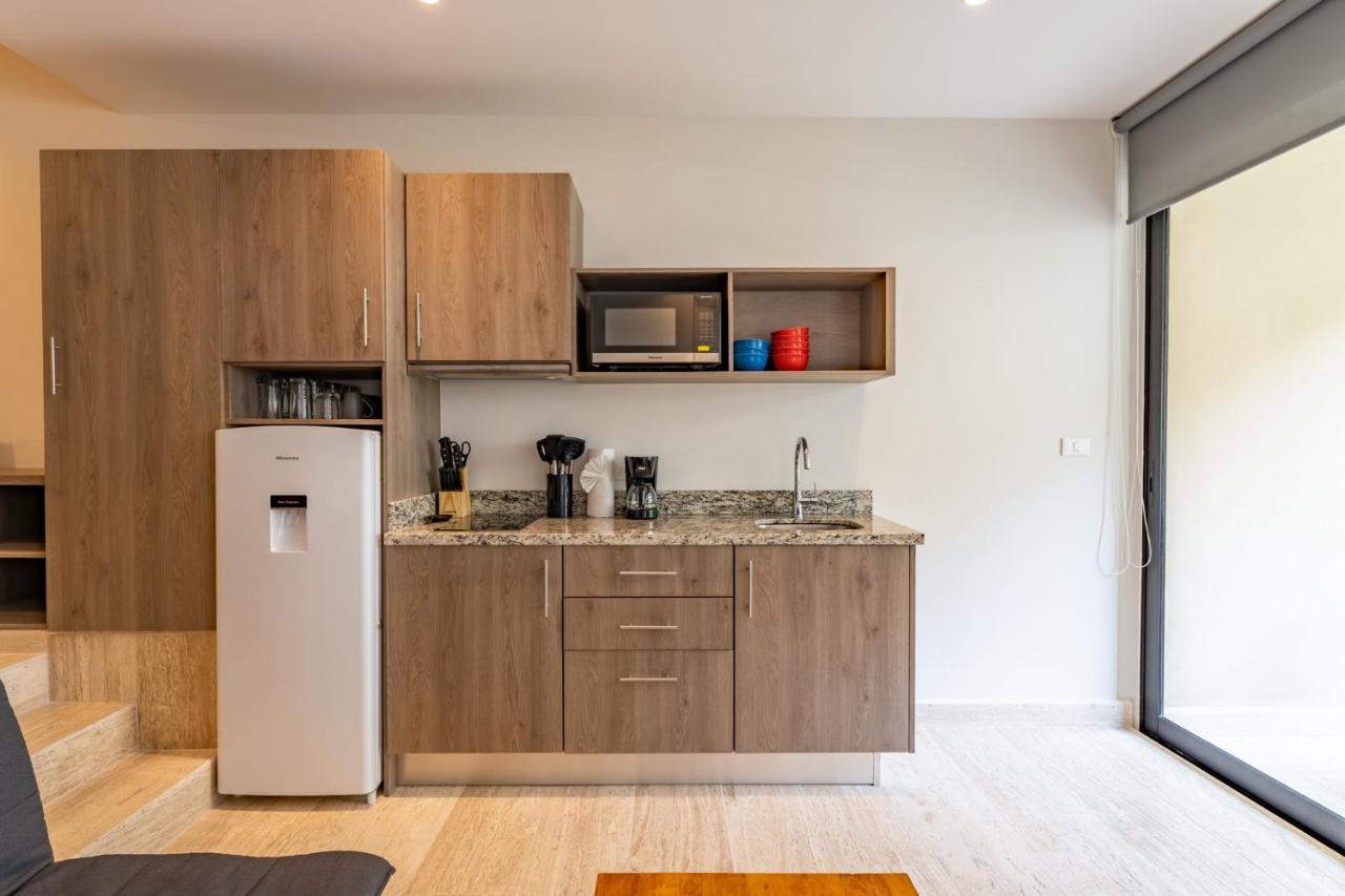 Syrena Adventure Apartment Плая дел Кармен Екстериор снимка